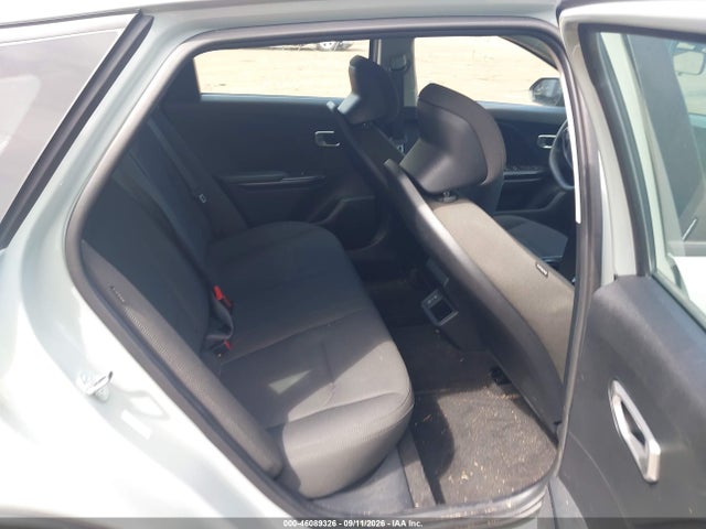2026 KIA K4 LXS 8