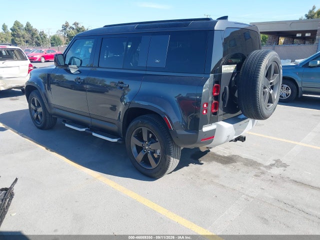 2023 LAND ROVER DEFENDER 110 S 3