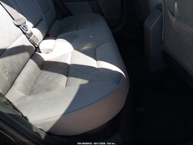 2017 KIA NIRO LX 8