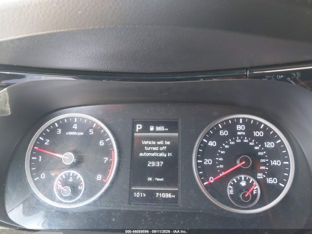 2022 KIA K5 LXS 7