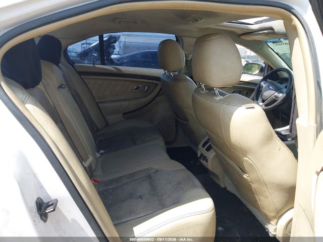 2017 FORD TAURUS LIMITED 8