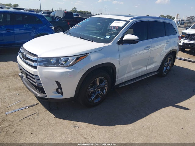 2019 TOYOTA HIGHLANDER LIMITED PLATINUM 2