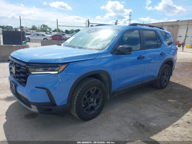 2023 HONDA PILOT AWD TRAILSPORT 2