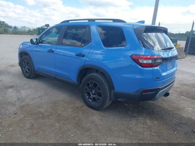2023 HONDA PILOT AWD TRAILSPORT 3