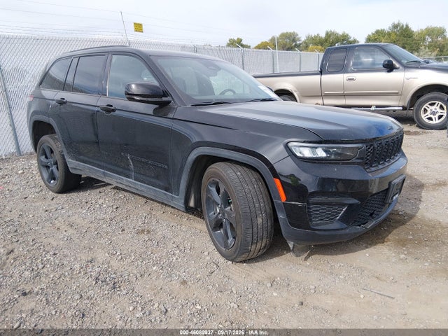 2025 Jeep Grand Cherokee Altitude X 4X4