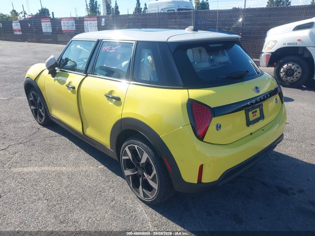 2025 MINI HARDTOP COOPER S 3