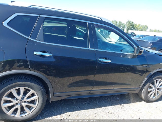 2017 NISSAN ROGUE SV 14