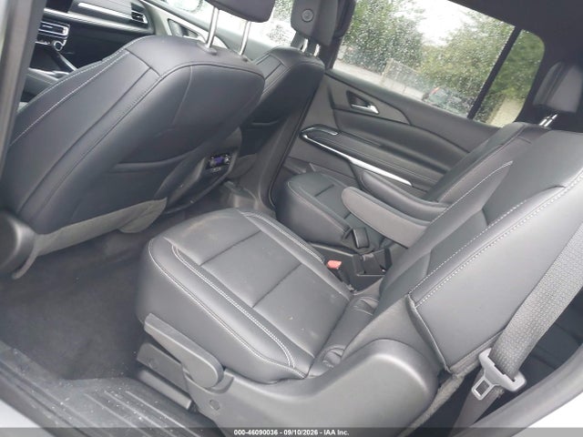 2026 CHEVROLET TRAVERSE FWD LT 8