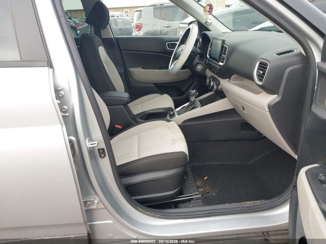 2022 HYUNDAI VENUE SEL 5