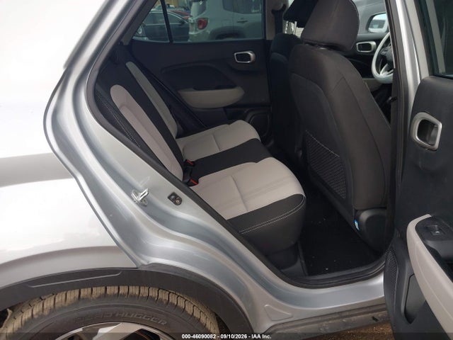 2022 HYUNDAI VENUE SEL 8
