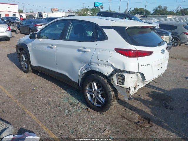 2019 HYUNDAI KONA SE 3