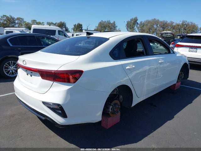 2021 KIA FORTE LXS 4