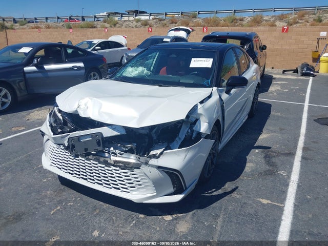 2025 TOYOTA CAMRY XSE 2