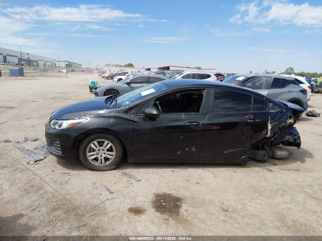 2019 CHEVROLET CRUZE LS 13