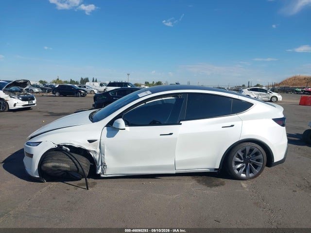2026 TESLA MODEL Y PREMIUM REAR-WHEEL DRIVE/REAR-WHEEL DRIVE 12