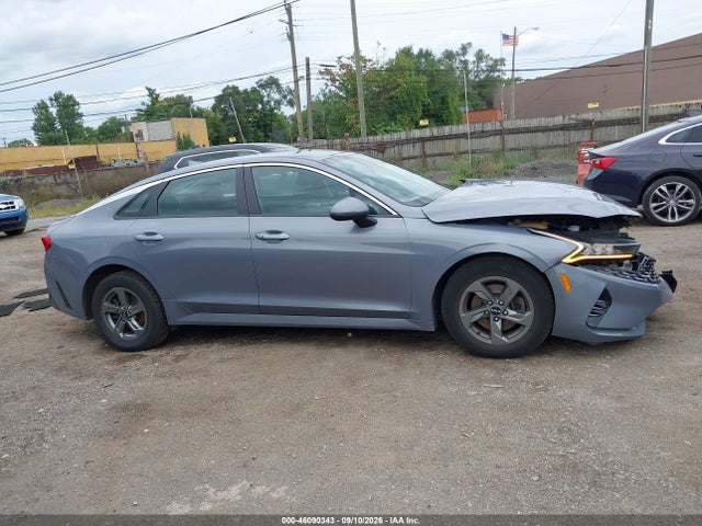 2022 KIA K5 LXS 13
