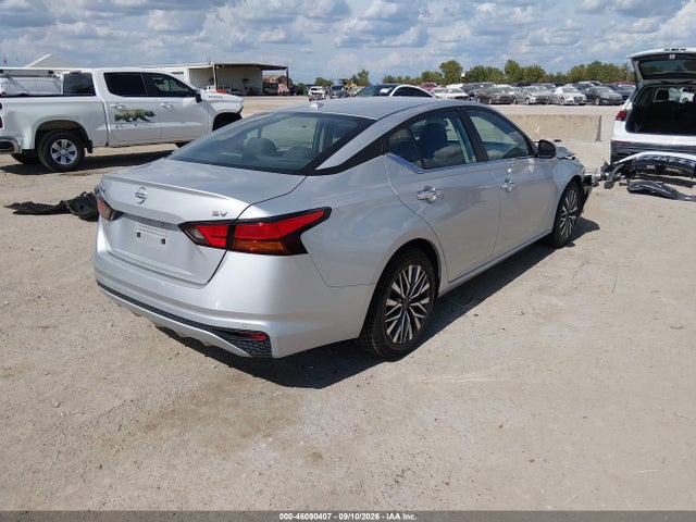 2023 NISSAN ALTIMA SV FWD 4