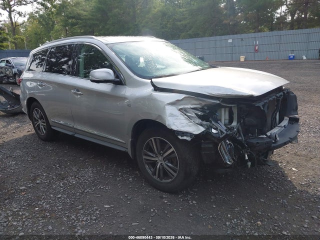 2017 INFINITI QX60 