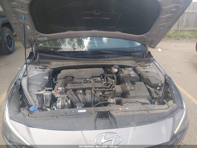 2023 HYUNDAI ELANTRA LIMITED 10