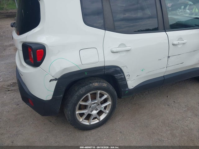 2019 JEEP RENEGADE SPORT 4X4 18