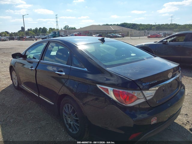 2014 Hyundai SONATA HYBRID photo 3