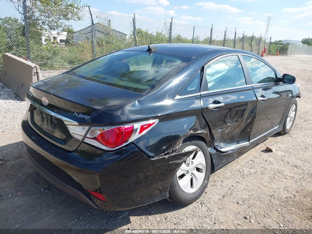 2014 Hyundai SONATA HYBRID photo 4