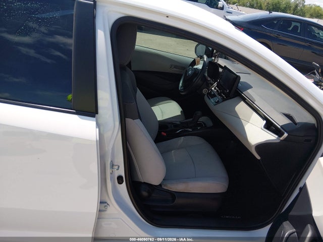 2022 TOYOTA COROLLA LE 5