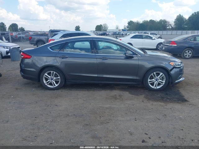 2018 FORD FUSION SE 13