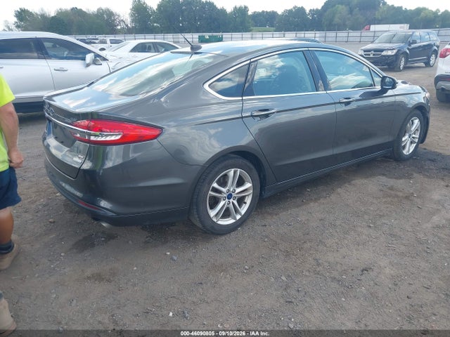 2018 FORD FUSION SE 4