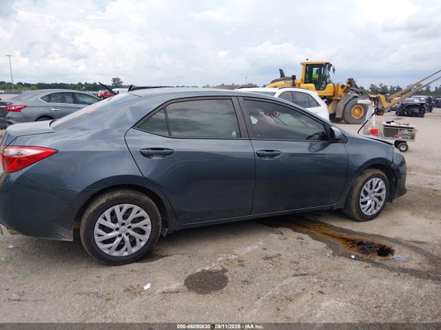 2017 TOYOTA COROLLA LE 12