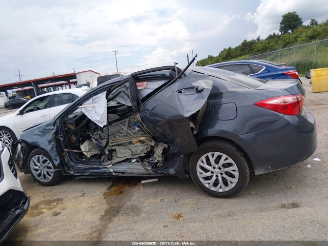 2017 TOYOTA COROLLA LE 13