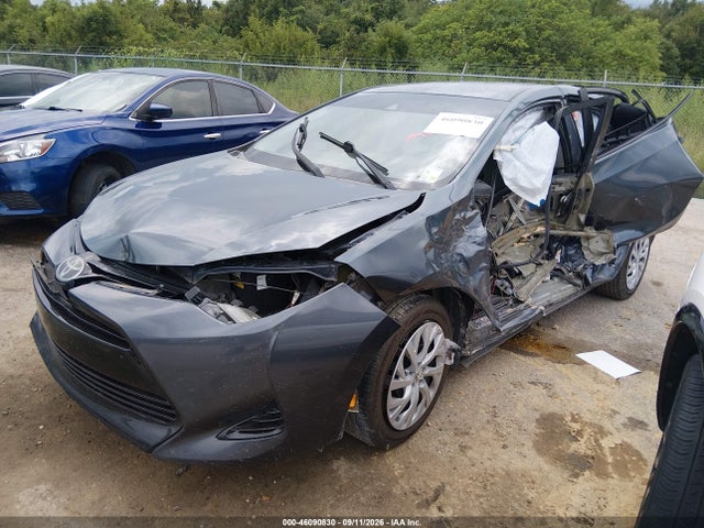 2017 TOYOTA COROLLA LE 2