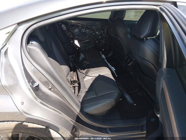2022 LEXUS ES 300H F SPORT 8