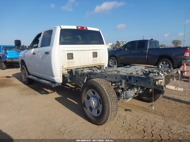 2022 RAM 2500 TRADESMAN 4X4 8' BOX 3