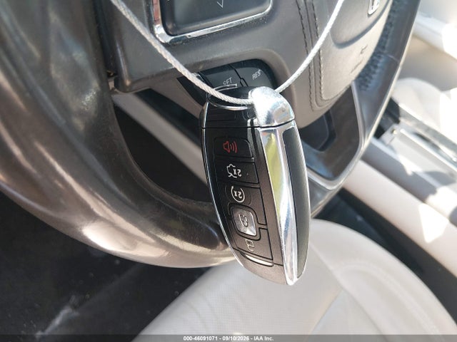 2017 LINCOLN MKZ HYBRID RESERVE 11