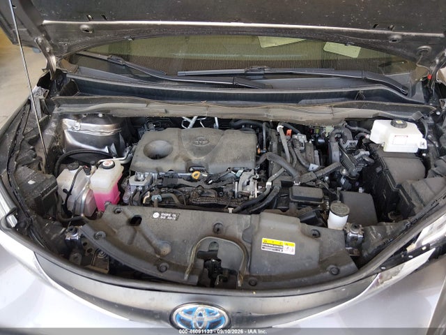 2021 TOYOTA SIENNA LE 10