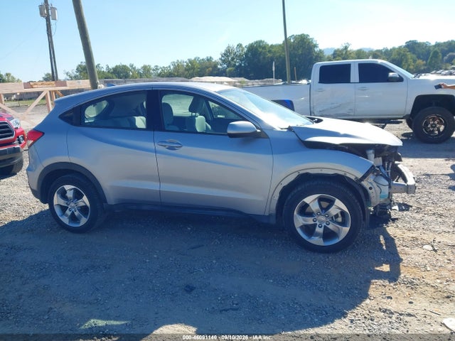 2022 HONDA HR-V AWD LX 13