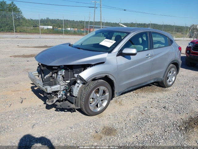 2022 HONDA HR-V AWD LX 2