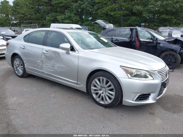 2013 LEXUS LS 