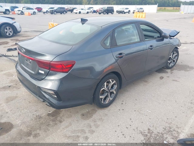 2021 KIA FORTE LXS 4