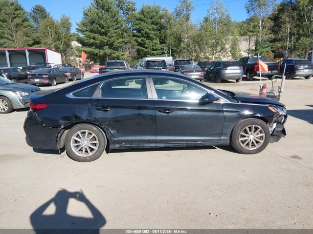 2018 HYUNDAI SONATA SE 14