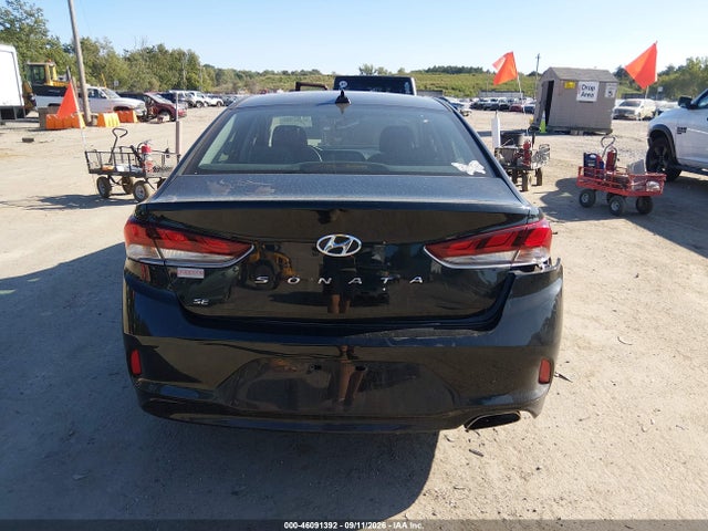 2018 HYUNDAI SONATA SE 17