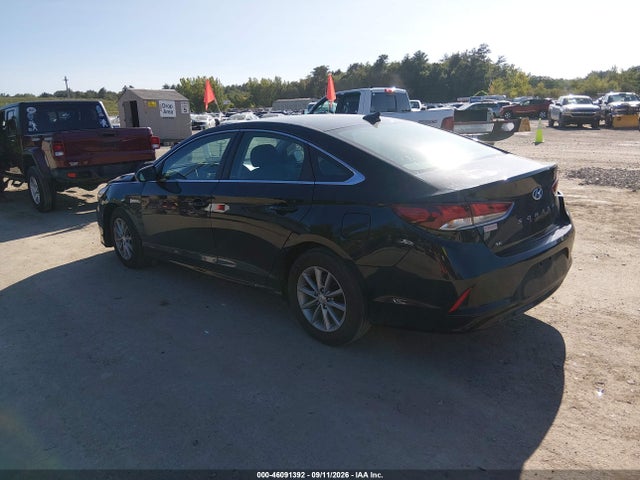 2018 HYUNDAI SONATA SE 3