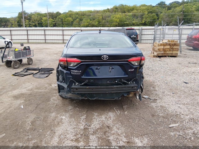 2021 TOYOTA COROLLA XLE 6