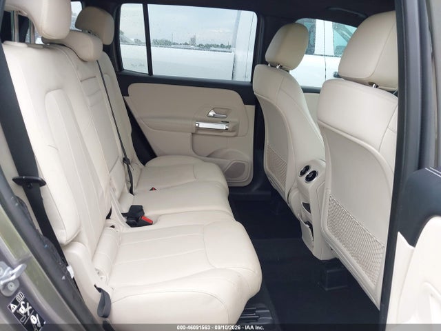 2023 MERCEDES-BENZ GLB 250 8