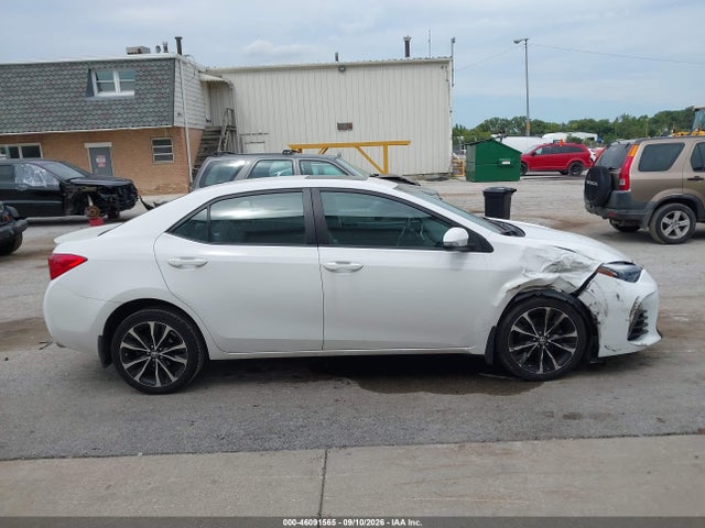 2017 TOYOTA COROLLA SE 13