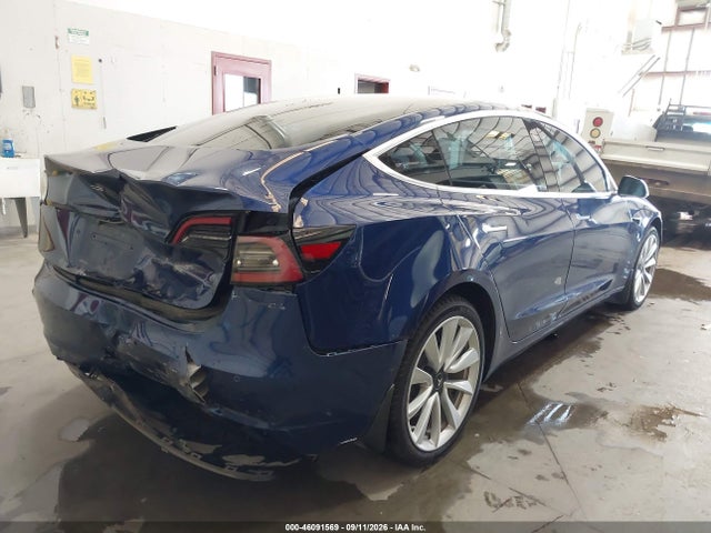 2019 TESLA MODEL 3 4