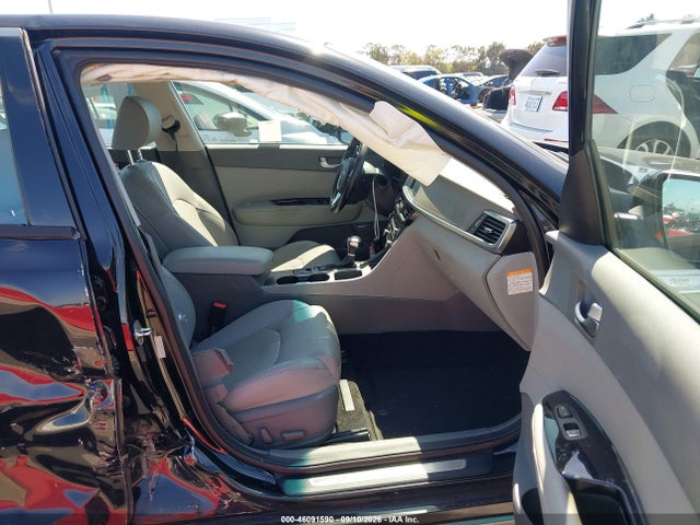 2017 KIA OPTIMA PLUG-IN HYBRID EX 5