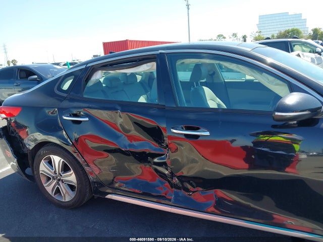 2017 KIA OPTIMA PLUG-IN HYBRID EX 6