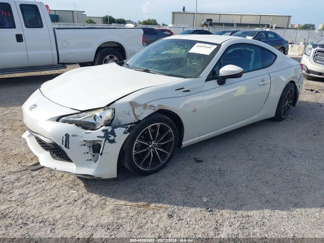 2017 TOYOTA 86 2